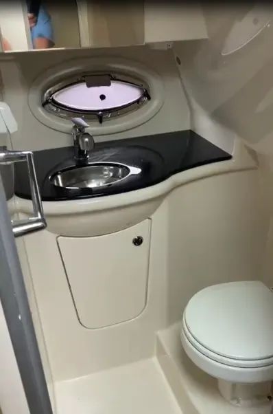Lancha 35 pes - BAYLINER 350 - Foto 5
