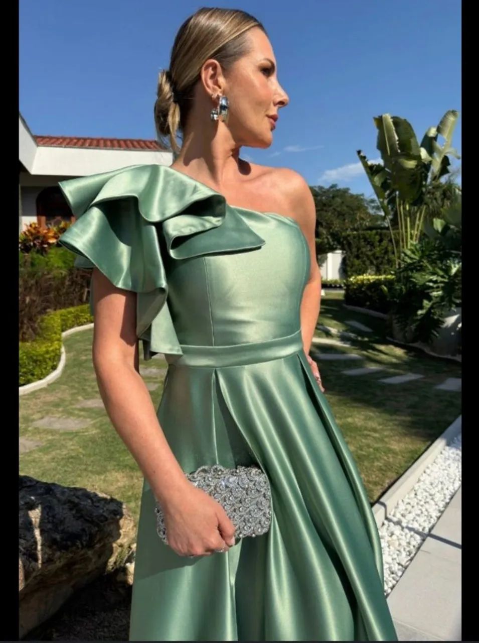 Vestido de festa verde de um ombro só - Foto 2