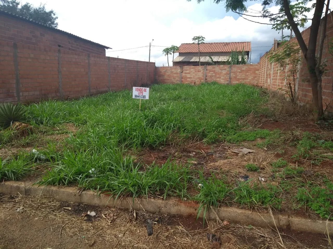 Lote no Residencial Lago Azul II