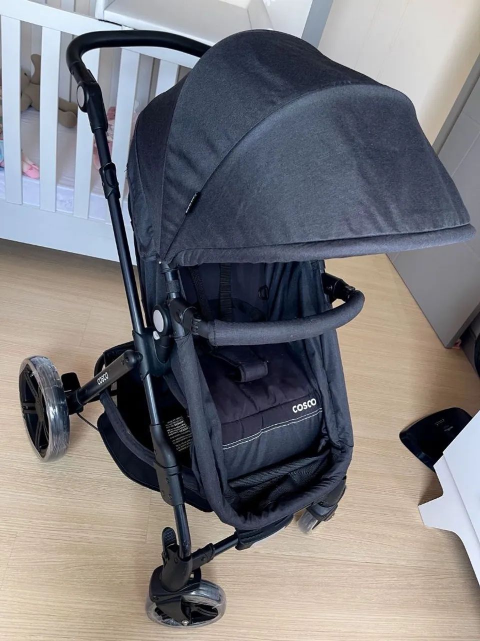 Carrinho de Bebê Cosco Travel System - Completo (Carrinho+Bebê conforto+Base veicular) - Foto 4