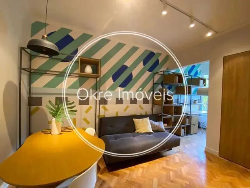 Apartamento : Padrão / Residencial / Leme