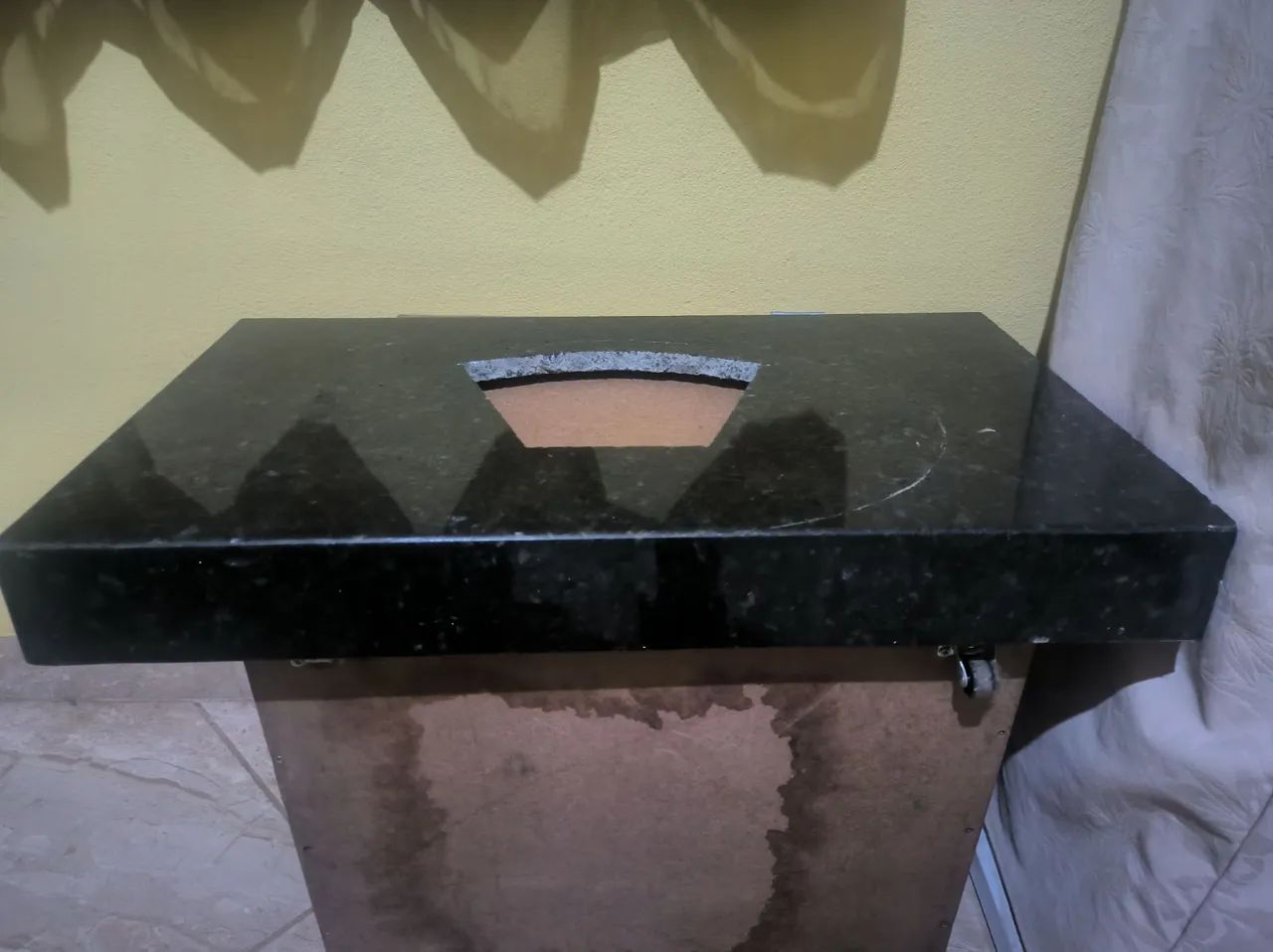 Pia de Granito verde Ubatuba 