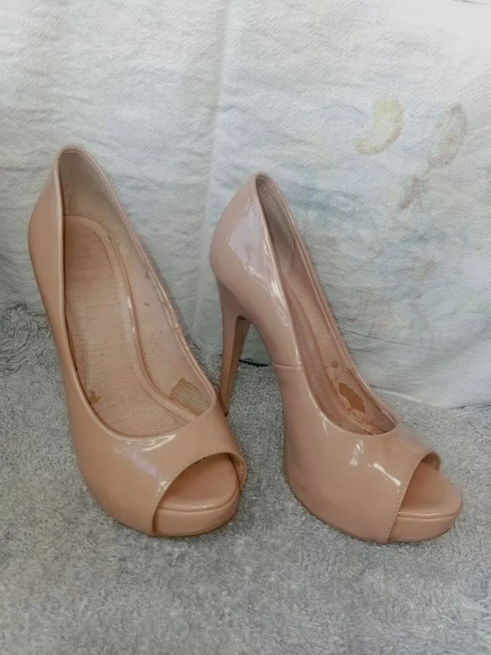 Vendo ,desapego,50,00 cada par usado apenas 2 x em bom estado - Foto 6