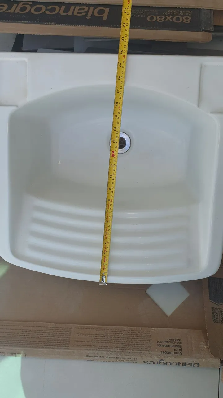Tamque de louça pra vender