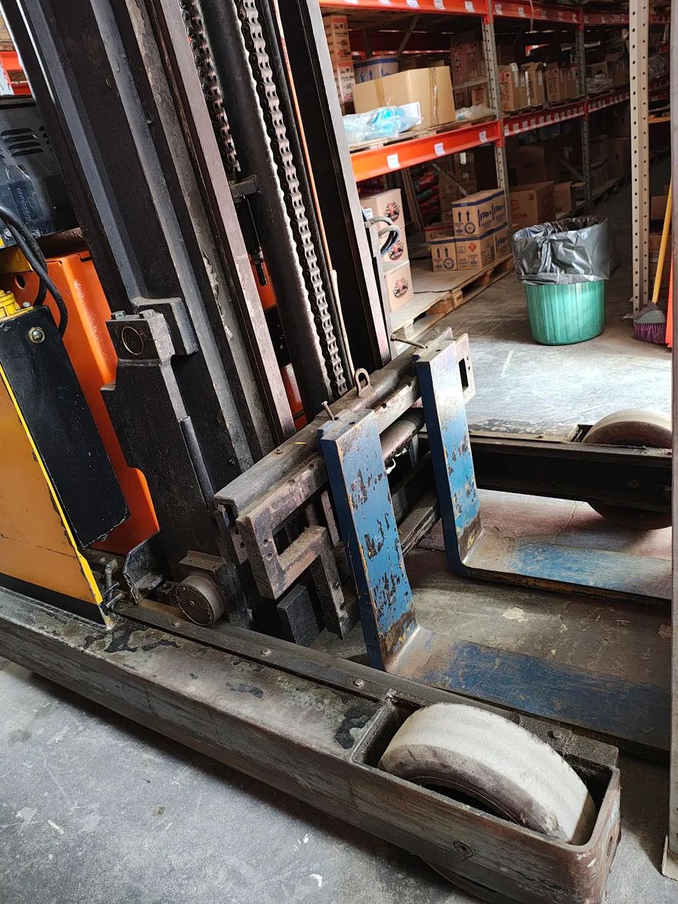 Empilhadeira Elétrica Ameise - usada e operando  - Foto 5