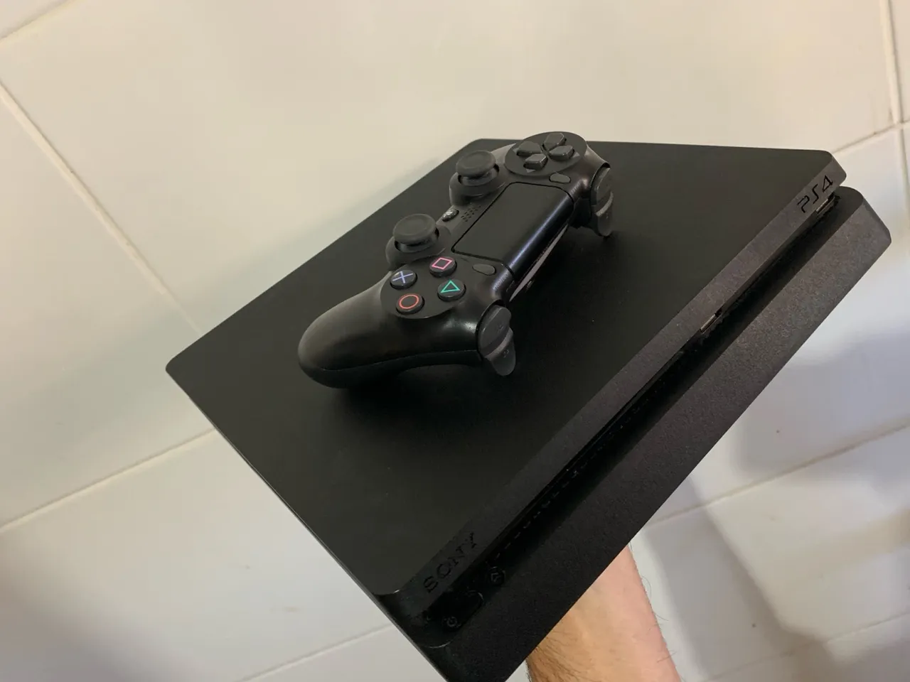 Playback 4 Slim 1TB