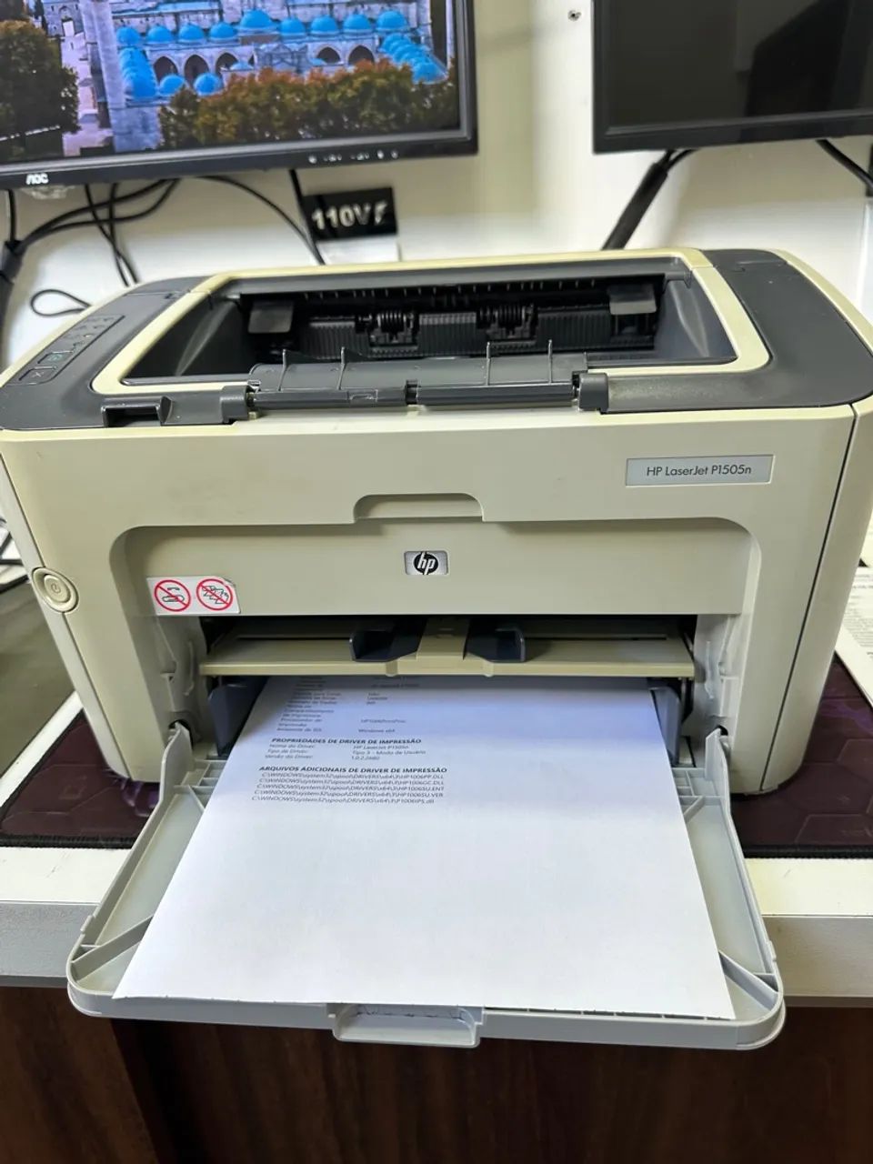 Impressora HP LaserJet P1505n - Foto 3
