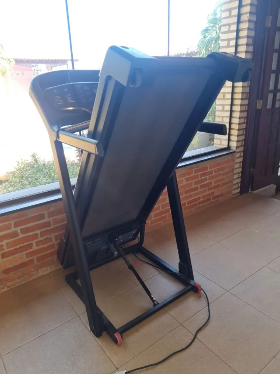 OPORTUNIDADE: ESTEIRA DOMYOS T540C