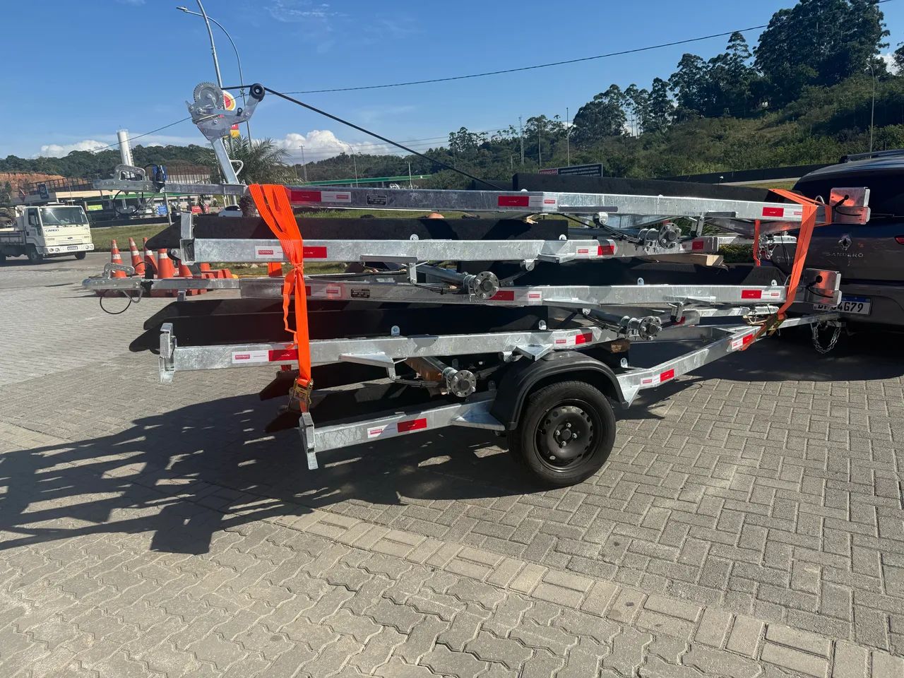 Carretinha de jet ski, galvanizada sem rodagem !! - Foto 5