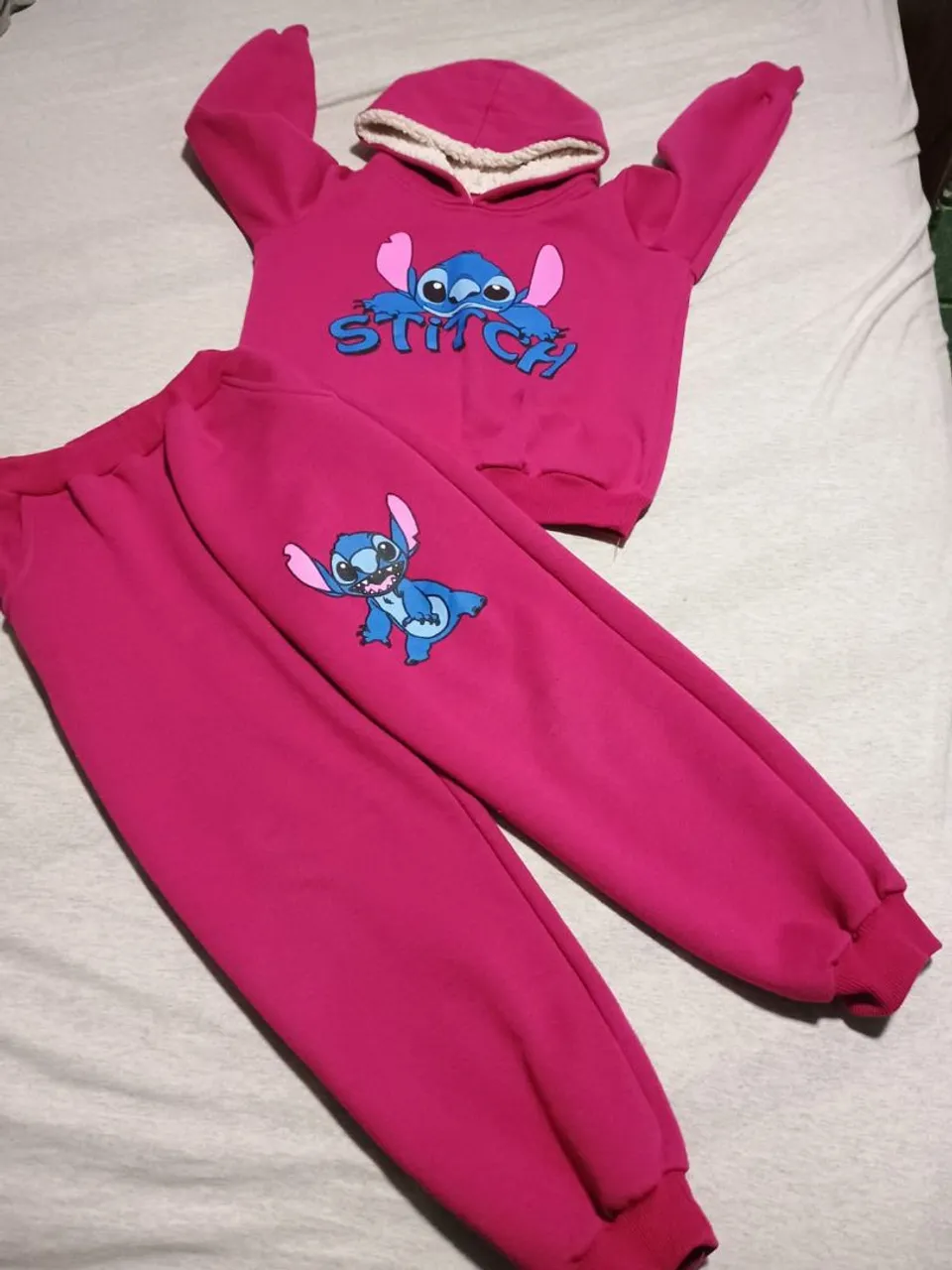 Conjunto de moletom infantil Stitch rosa