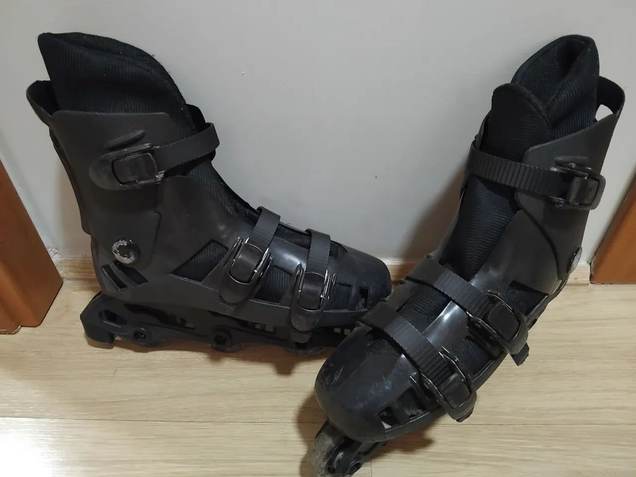 Roller Preto64314695455745121