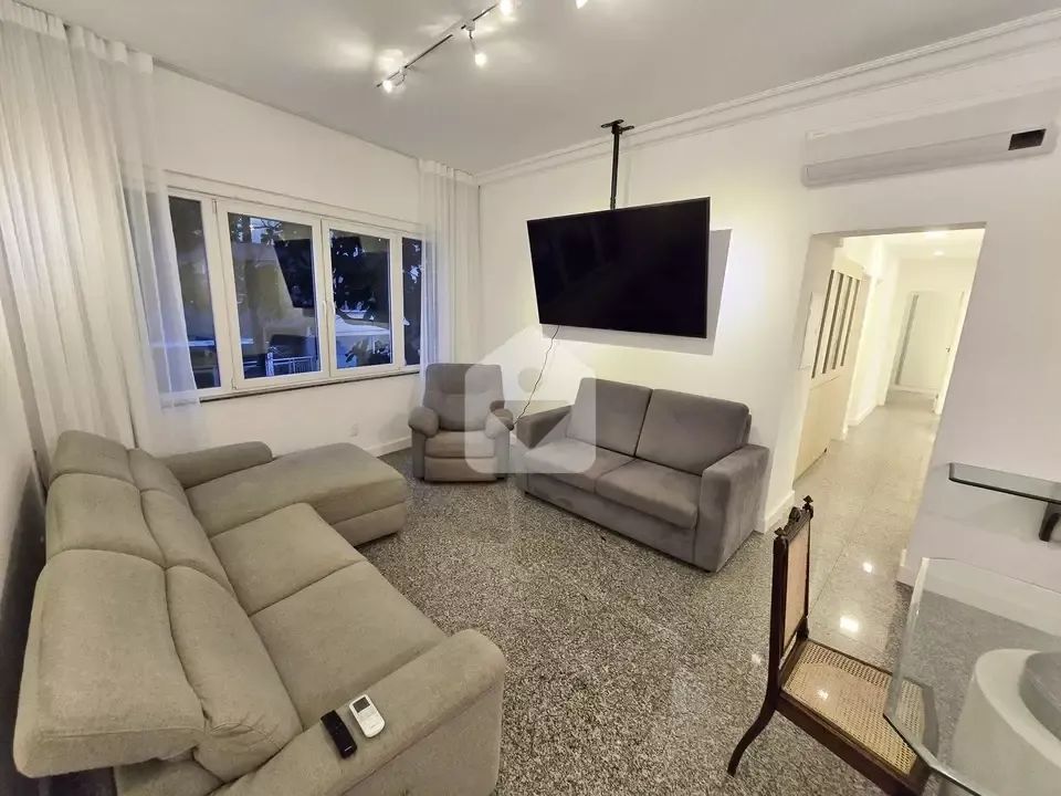 Reformado, com Vaga e Espaço Externo  Excelente apartamento 3 Quartos em Copacabana! - Rio