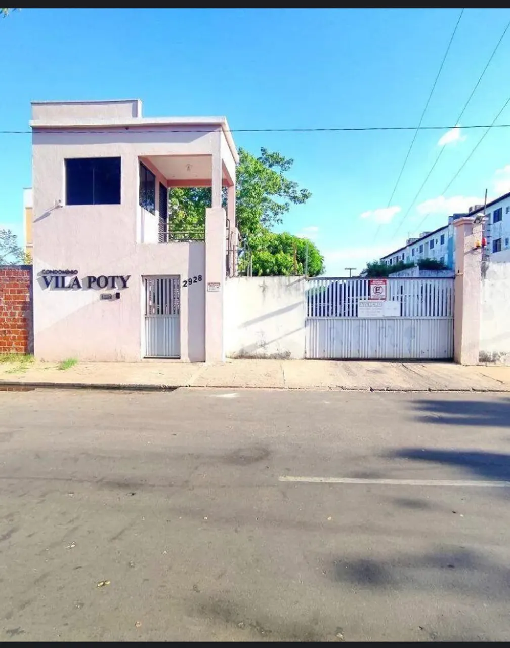 Vendo Apartamento no Condomínio Vila Poty