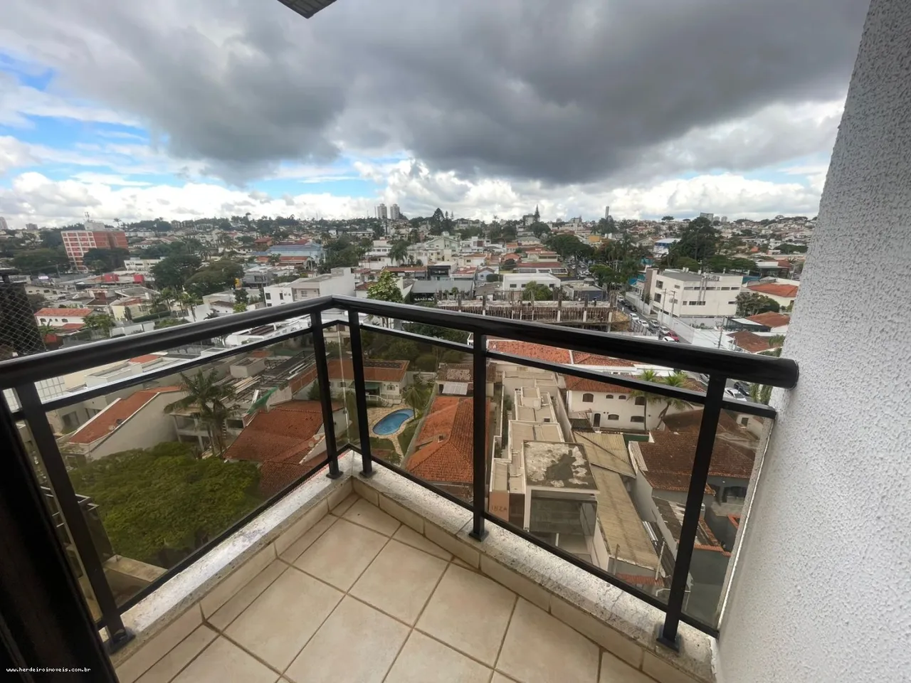 Apartamento para Locação em Mogi das Cruzes, Vila Oliveira, 2 dormitórios, 1 suíte, 2 banh