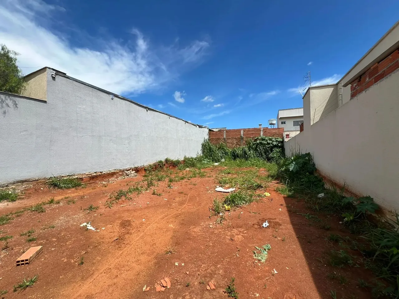 Lote 230,00m² (Asfalto e Agua) Residencial Buena Vista