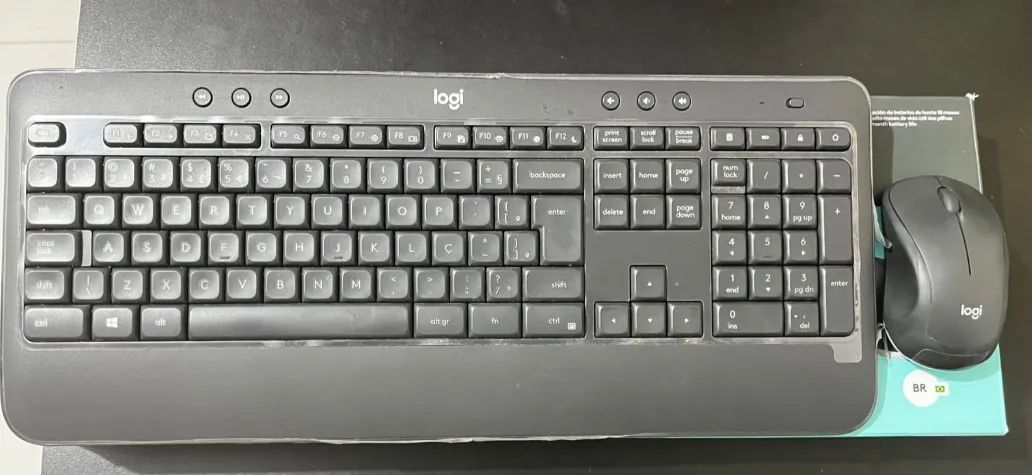Teclado e Mouse sem fio Logitech MK540