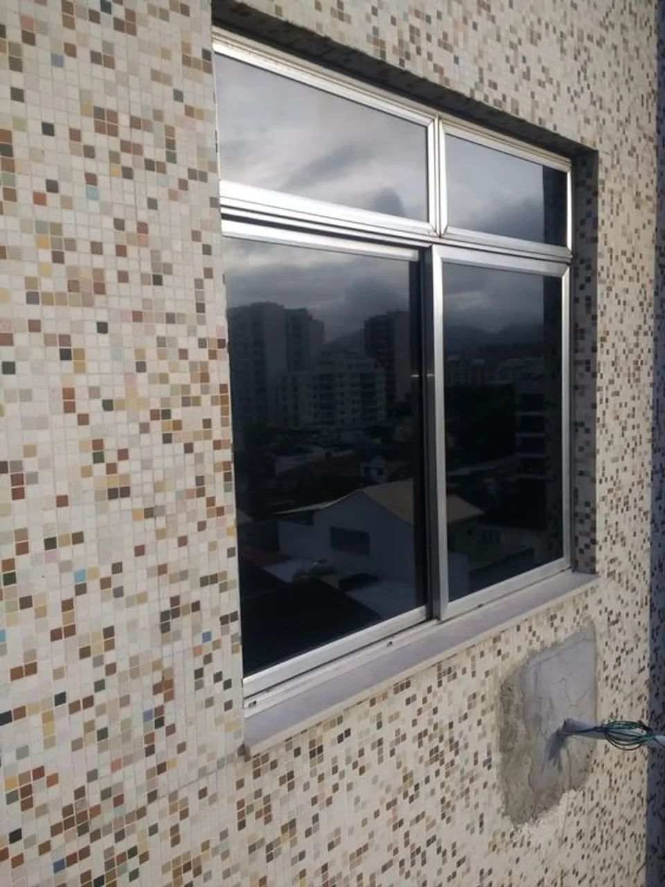 Película fumê. A tranquilidade de um ambiente privado - Foto 2