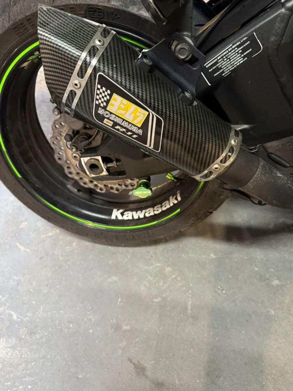 壱 LENTE PISCA TRASEIRO DIREITO NINJA ZX-10R / 2011 A 2017 - 23007