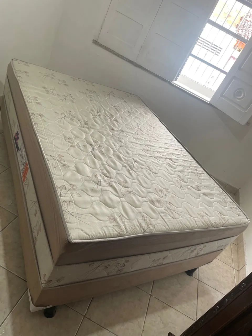 Cama box BAIXEI 