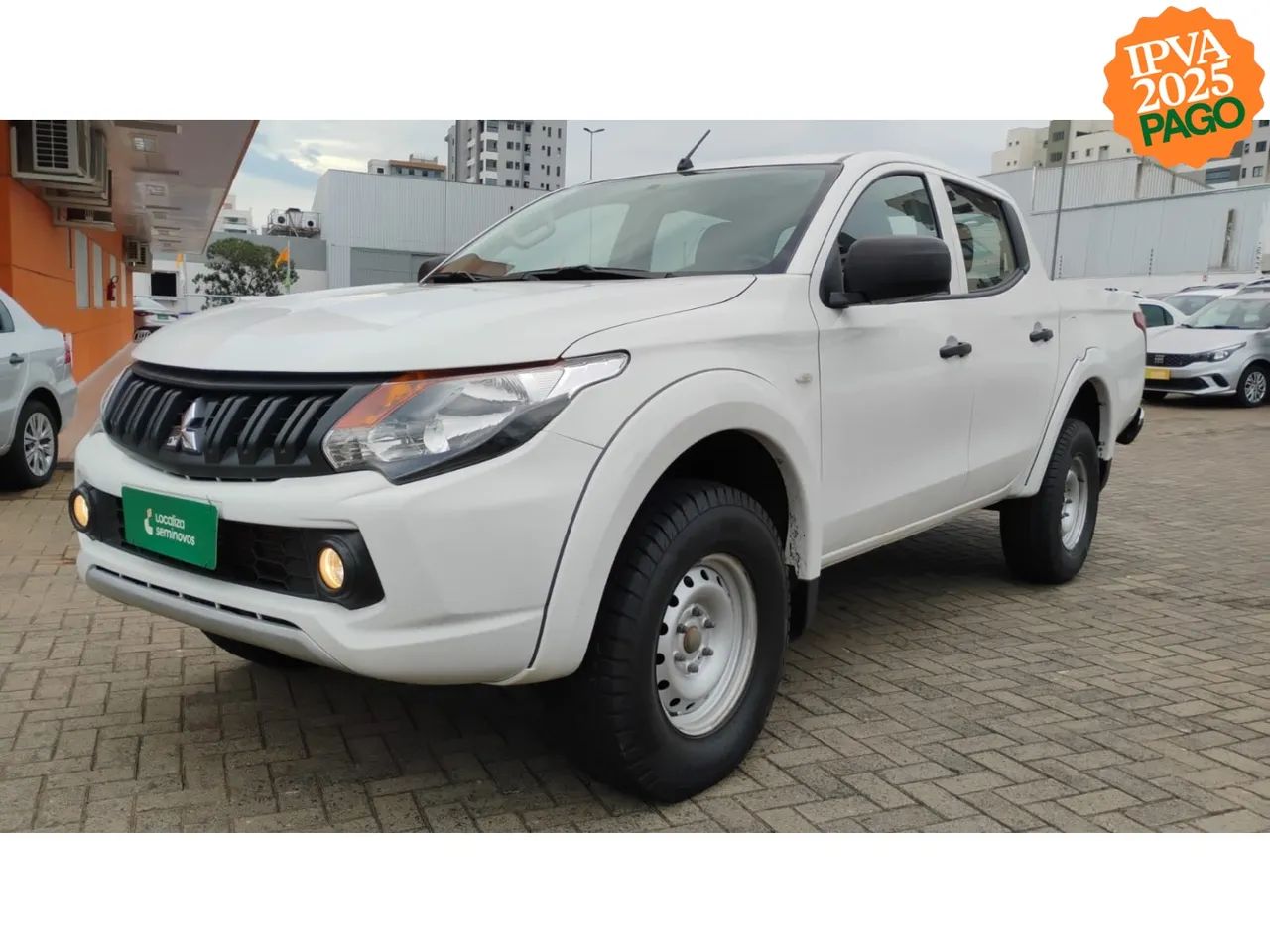 Mitsubishi L200 triton 2023 2.4 16v turbo diesel gl cd 4x4 manual
