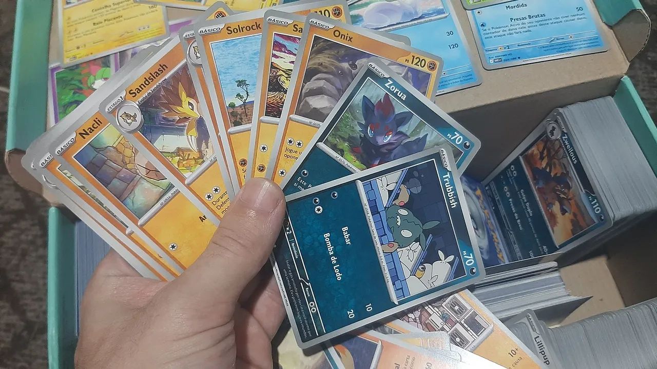 Lote de cartas pokémon 1268 cartas originais - Foto 3