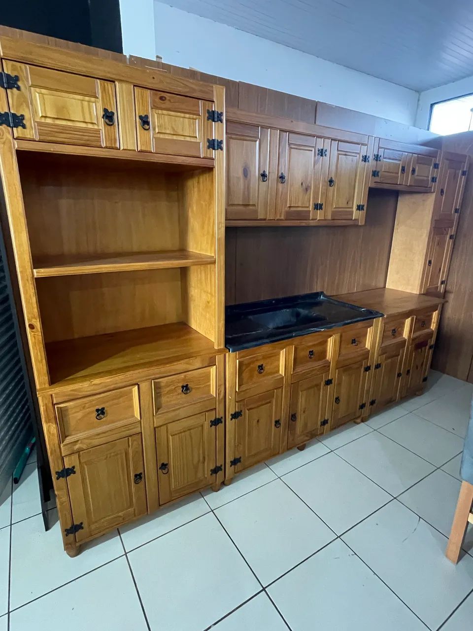 Cozinha modulada madeira maciça  - Foto 2