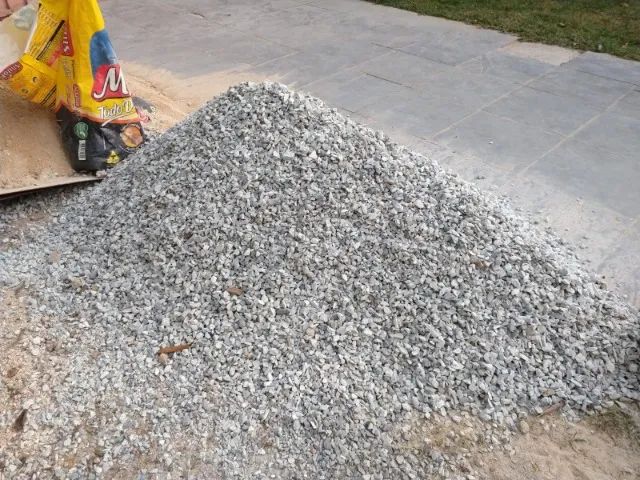 Brita para construcción64960470948354120