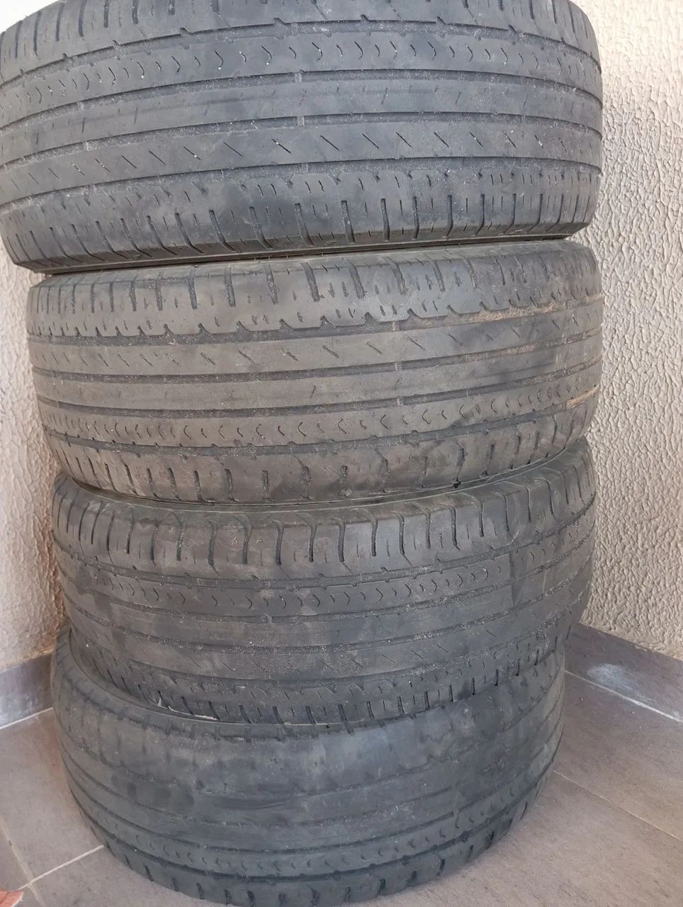 Pneus good year 195/55/16