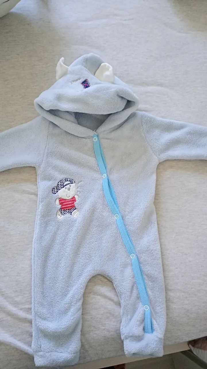 Lote de roupas menino