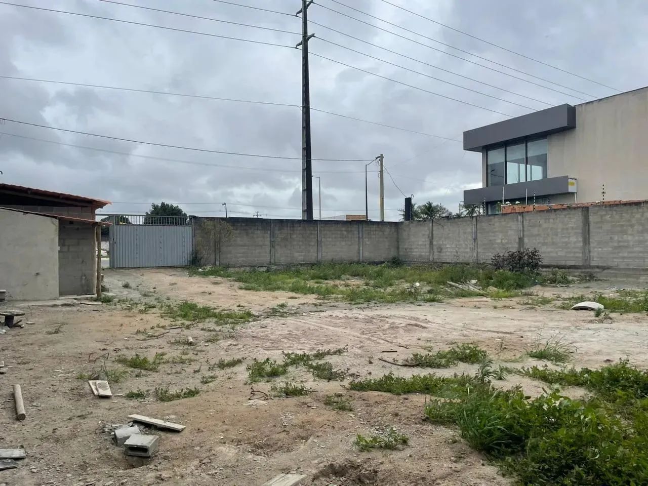 EXCELENTE TERRENO PARA ALUGUEL - ARTEMIA PIRES - Foto 2