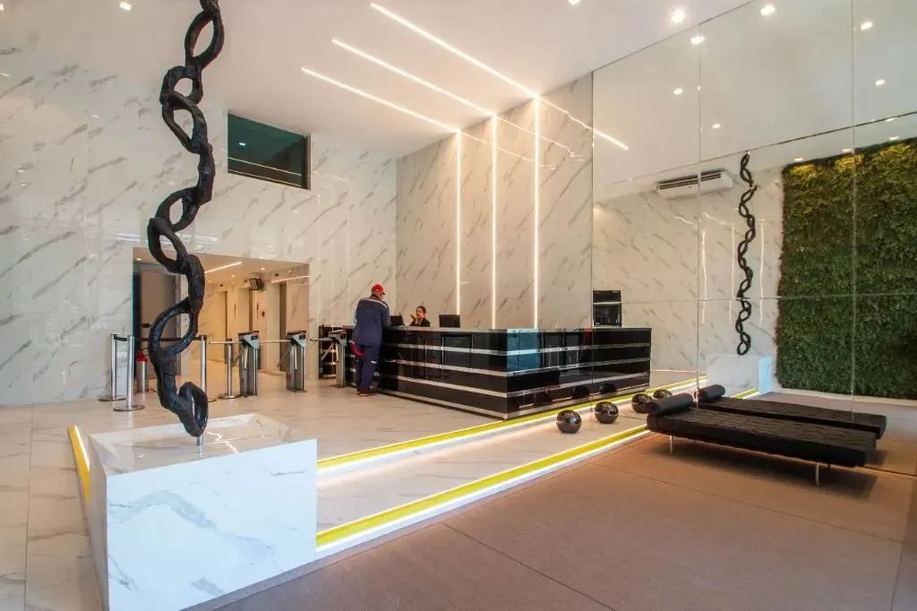 Sala comercial para locação no Empresarial Graham Bell  362,04m², 4 banheiros, 4 vagas | R - Foto 11