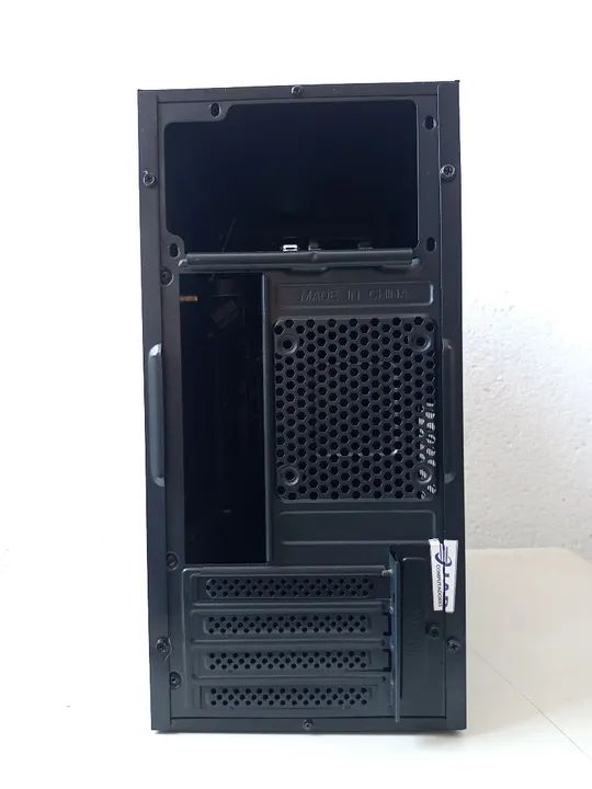 Gabinete de PC C3PLUS preto Usado Vazio - Foto 4