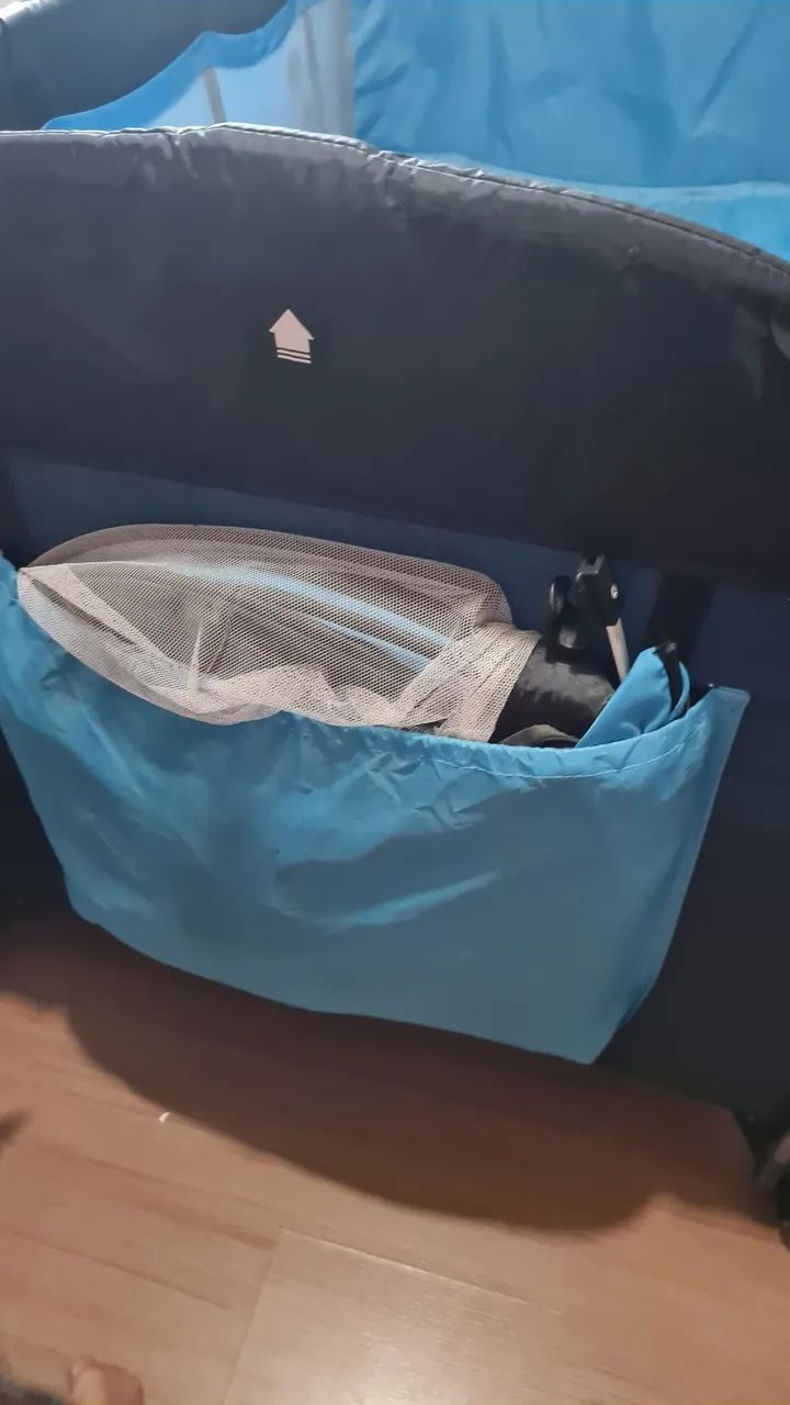 Berço Dobrável Azul