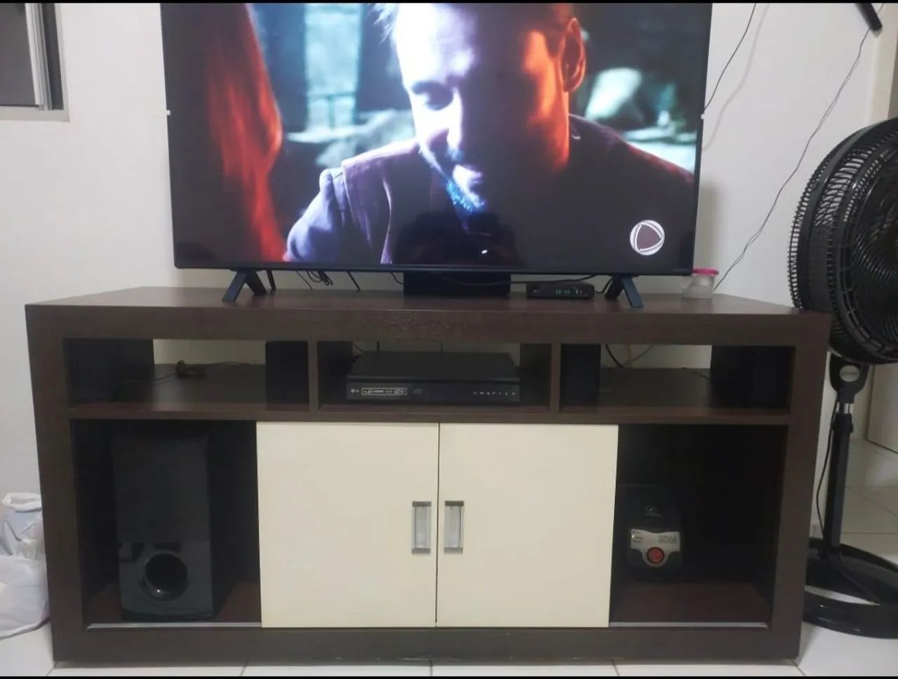 RACK SALA 100 MDF COM RODIZIO.