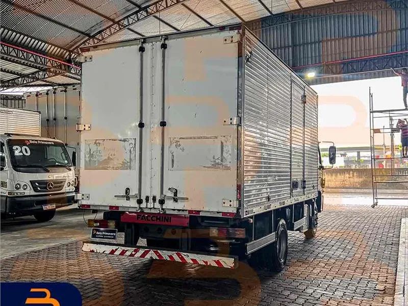 Mercedes-benz Accelo 2016 - Foto 9