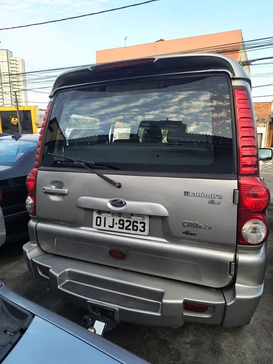 Mahindra Scorpion GLX SUV 2012 - Foto 5