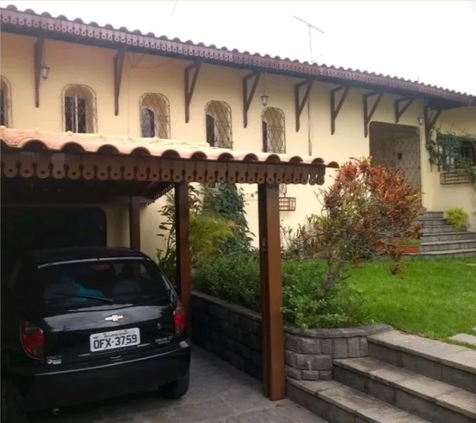 Excelente Casa disponível para venda no Bairro Universitário.