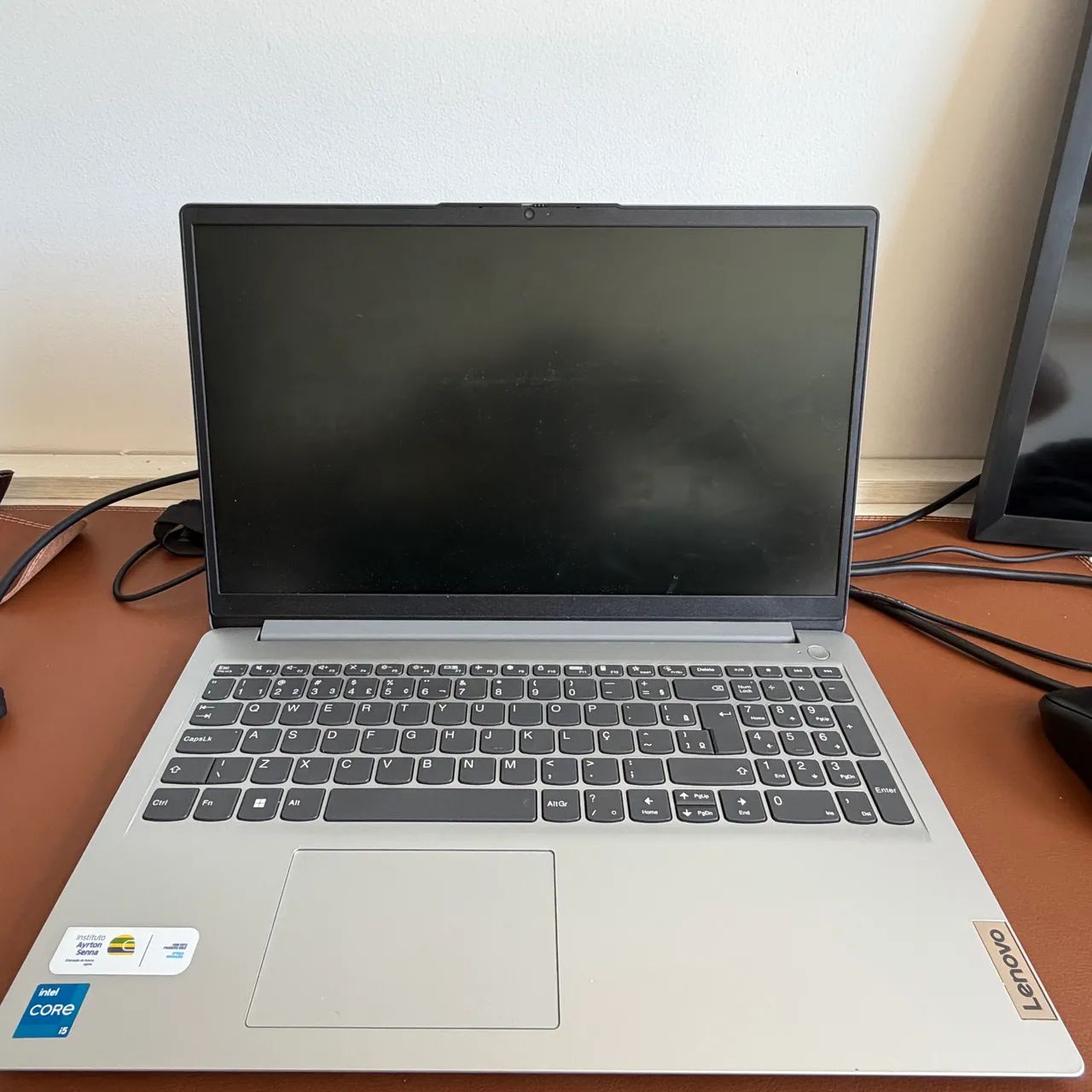 Vendo Excelente Notebook Lenovo 