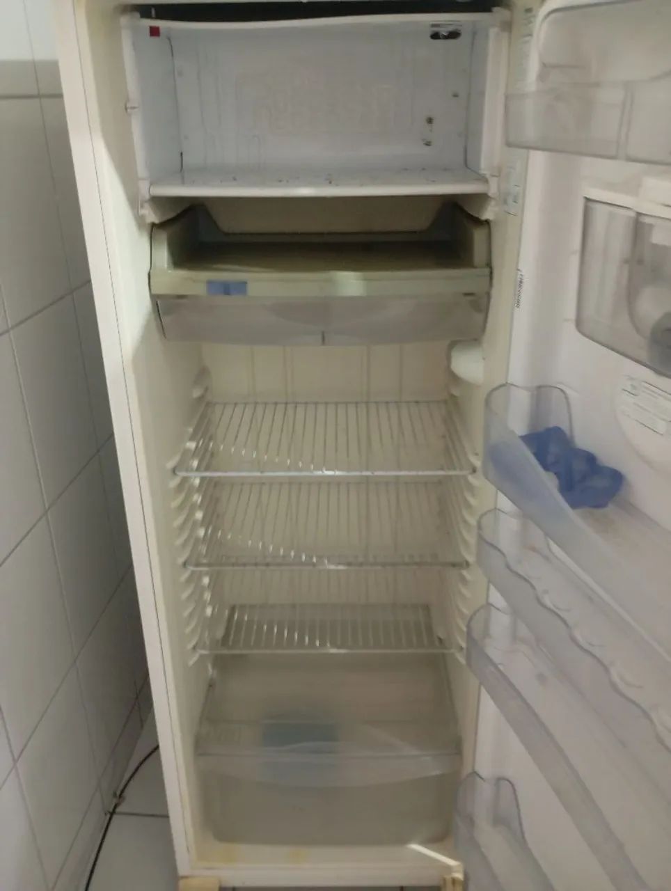 geladeira semi nova consul - Foto 3