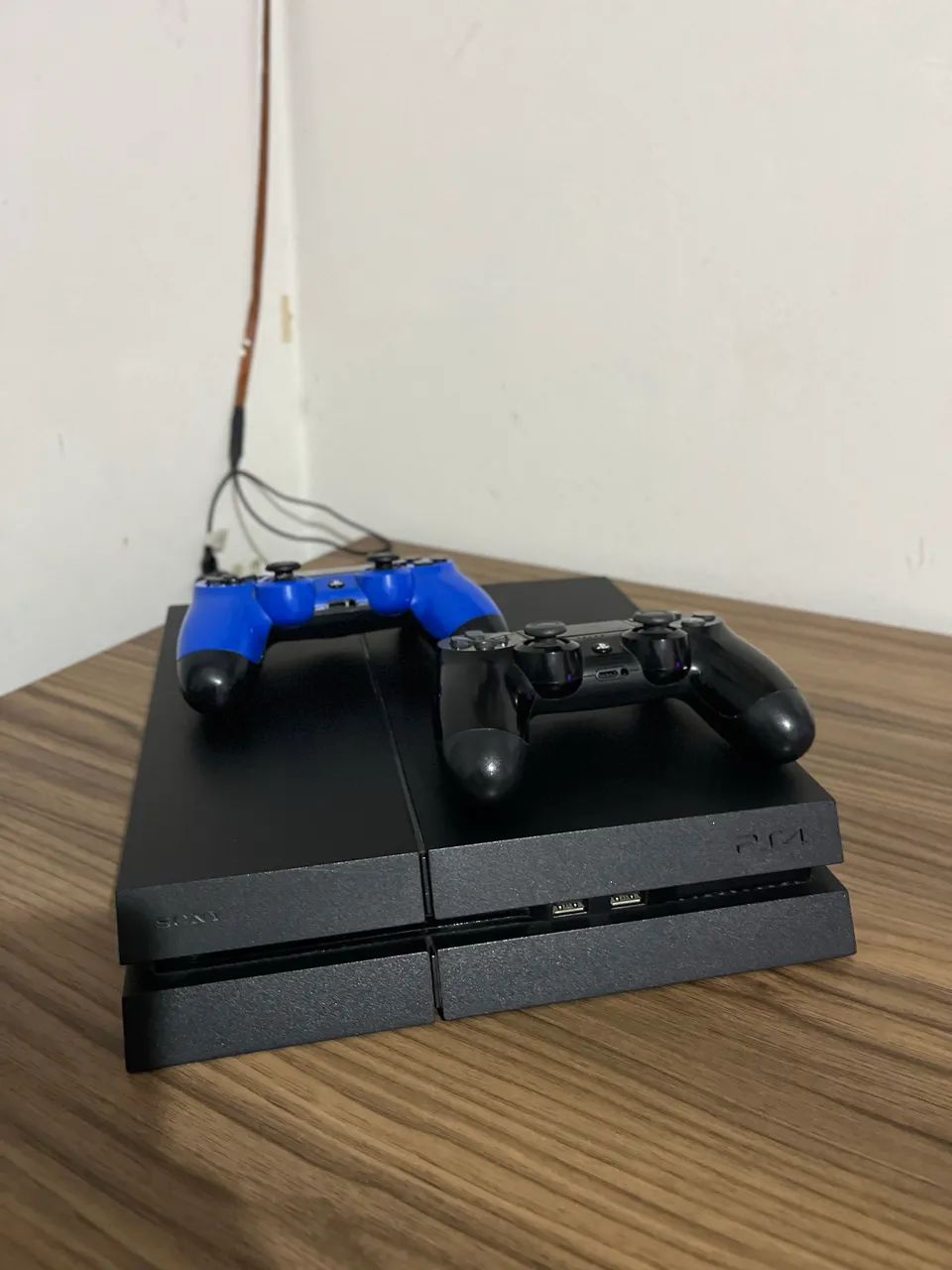 VENDO PS4 FAT 500gb - Foto 2