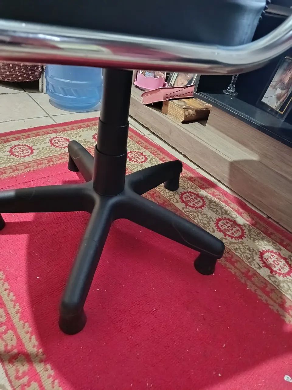Cadeira De Barbeiro Nova  - Foto 4