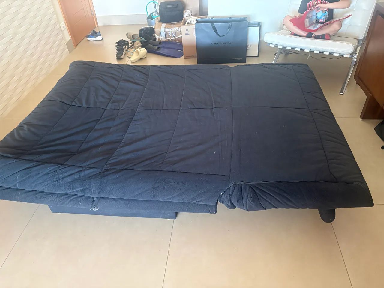 sofá cama ligne roset azul marinho - Foto 2