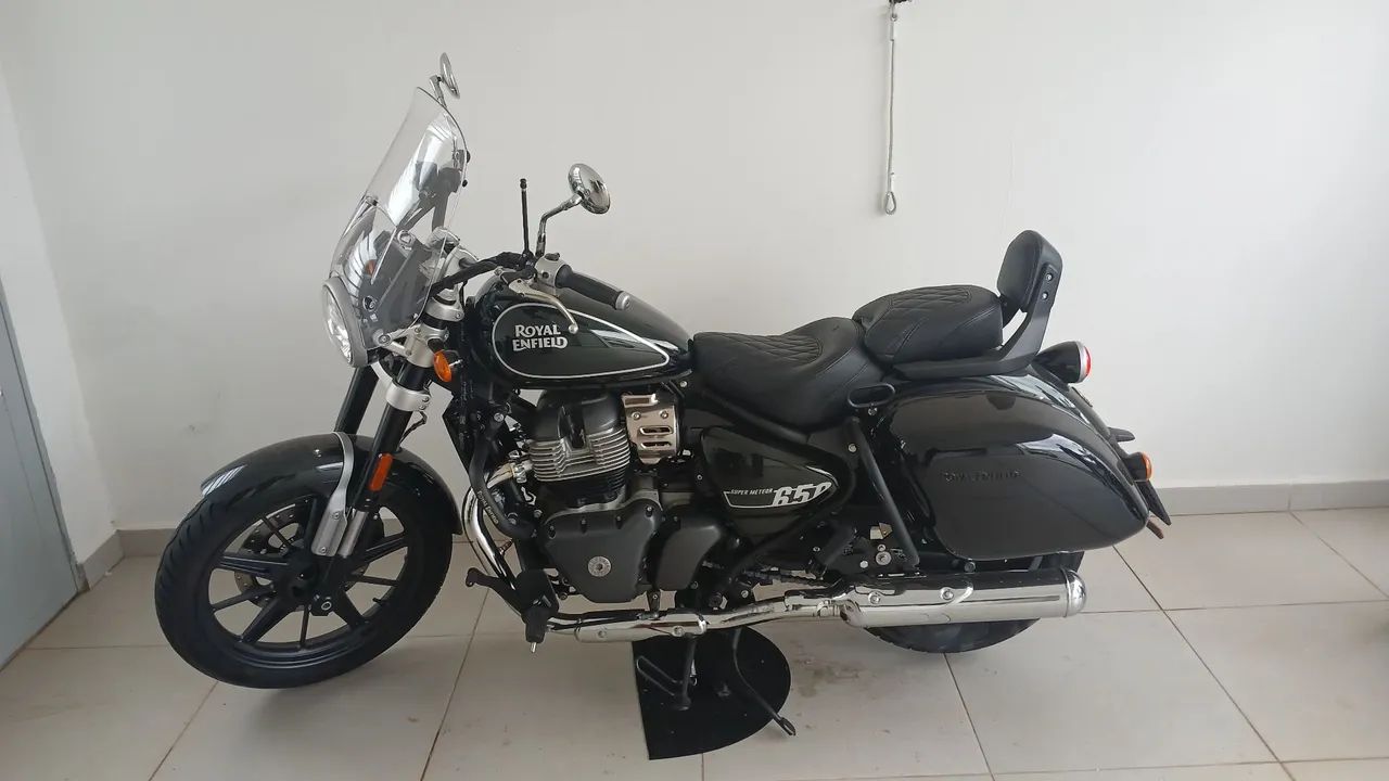 Super Meteor 650 - Foto 2