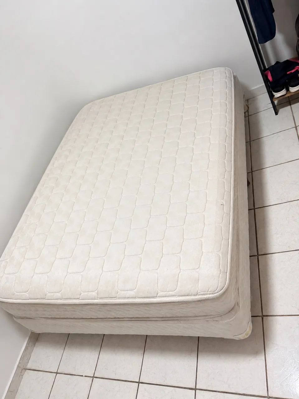 Colchão com box de Casal