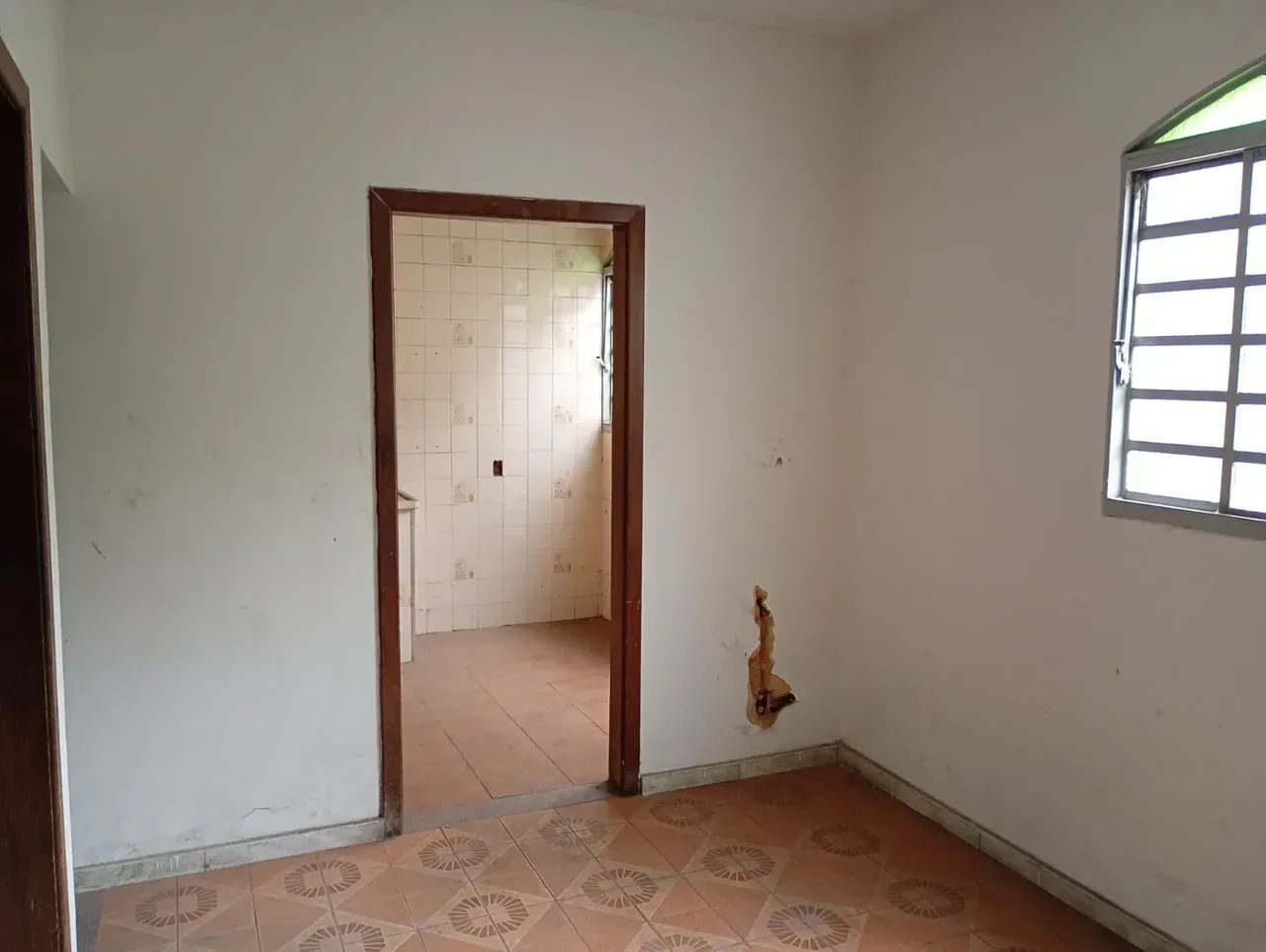 VENDE-SE PRÉDIO COMERCIAL DE 200M² - Foto 4
