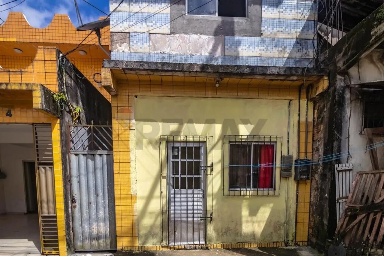 Casa à venda em Ananindeua - 2 pavimentos