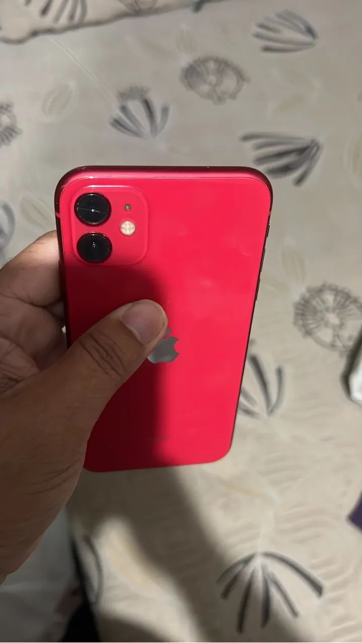 iPhone 11 64 gb vermelho  - Foto 4