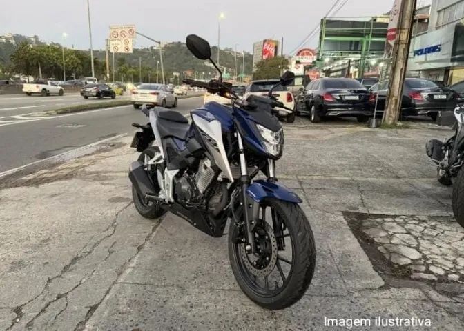 HONDA CB 300F TWISTER 2026  - Foto 4