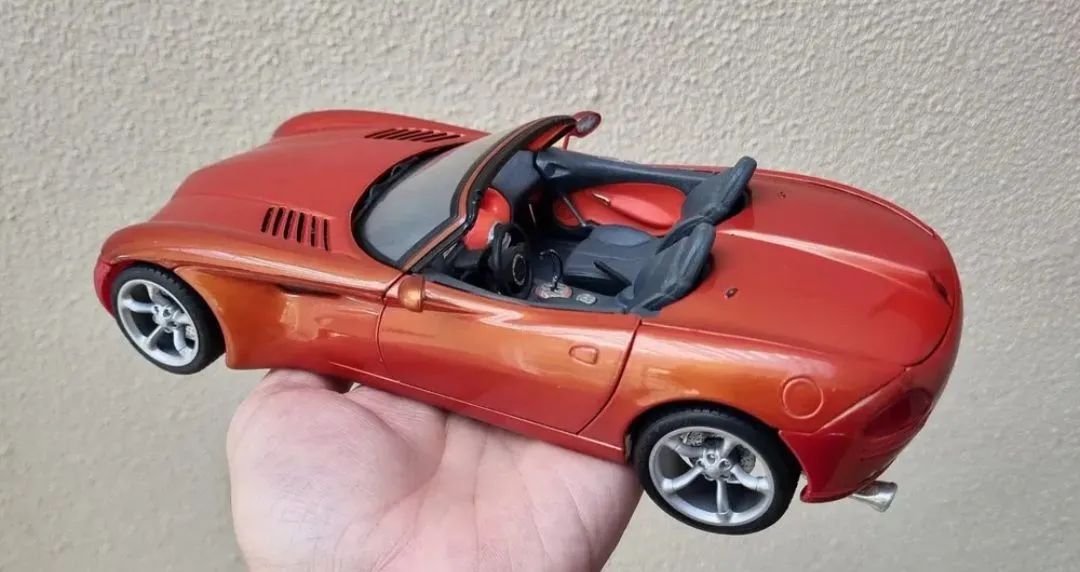 Dodge Copperhead Concept 1:18 Maisto - Foto 4