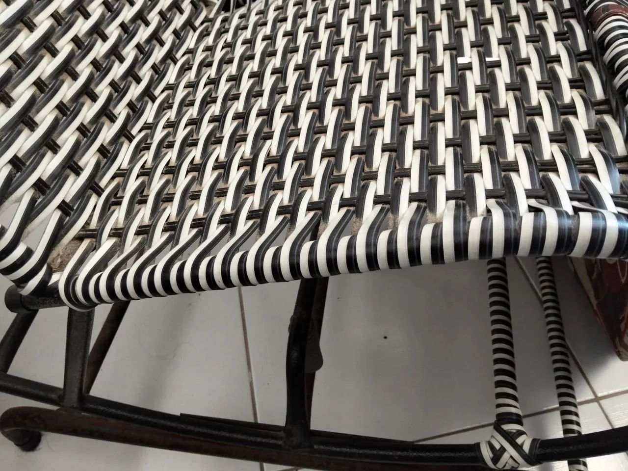 Rocking Chair436600612355450882